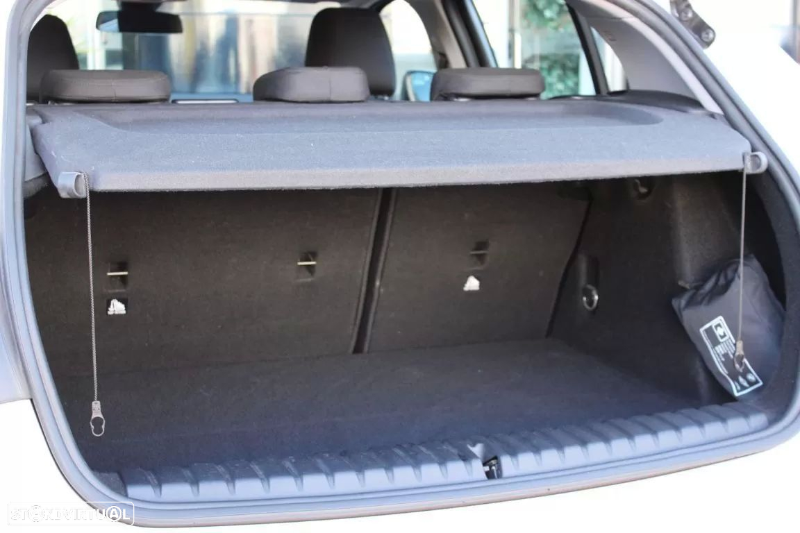 BMW 116 d Advantage Auto - 25