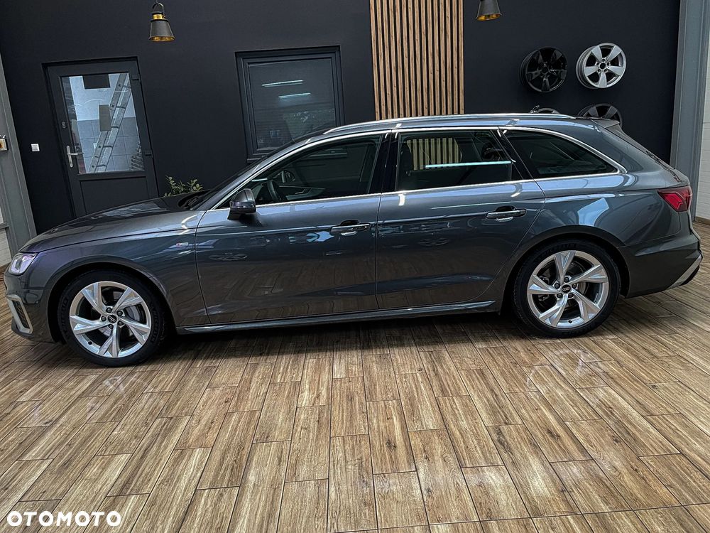 Audi A4 Avant 40 TFSI S tronic S line - 12