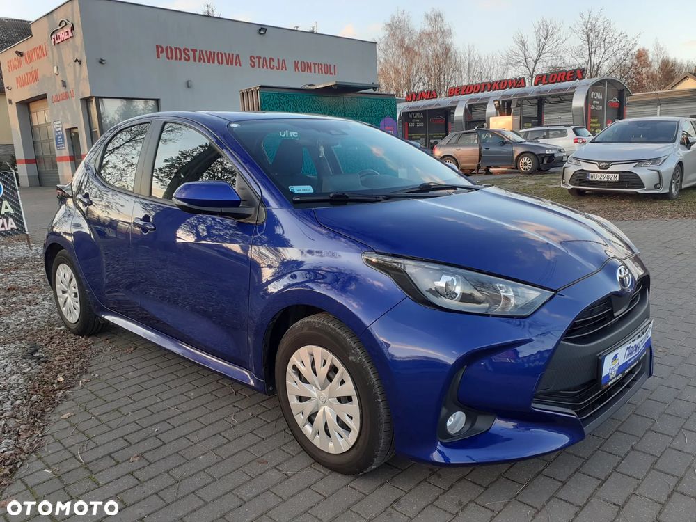 Toyota Yaris - 7