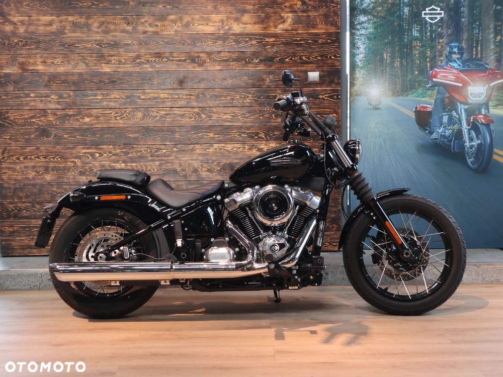 Harley-Davidson Softail Street Bob - 3