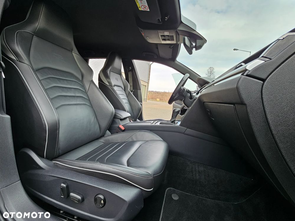 Volkswagen Arteon 2.0 TDI SCR 4Motion DSG R-Line - 29