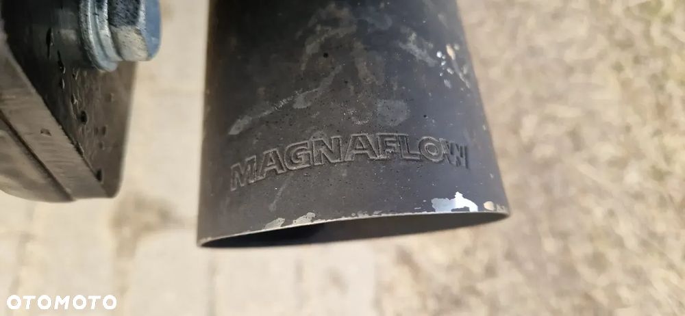 Jeep Grand Cherokee - 11