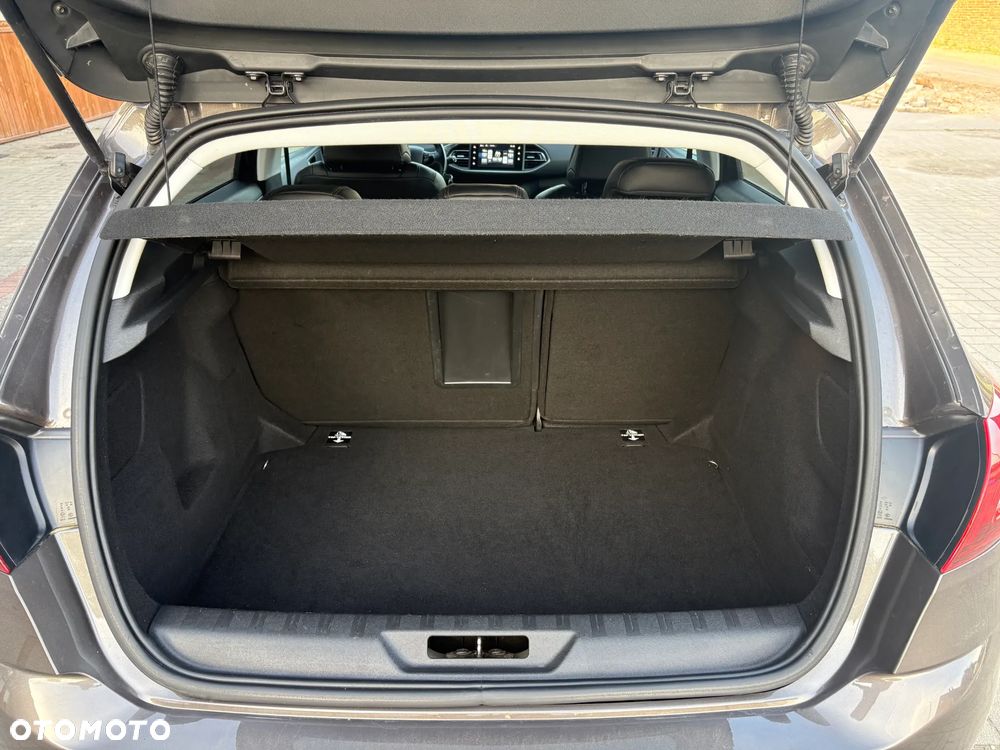 Peugeot 308 BlueHDi FAP 150 Stop&Start Automatik Allure - 12