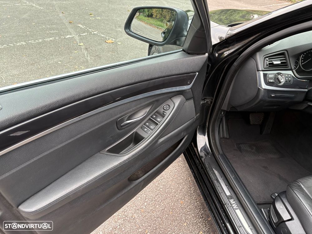 BMW 520 d Line Luxury Auto - 9