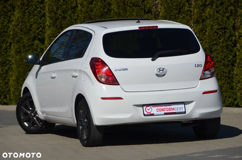 Hyundai i20 - 22
