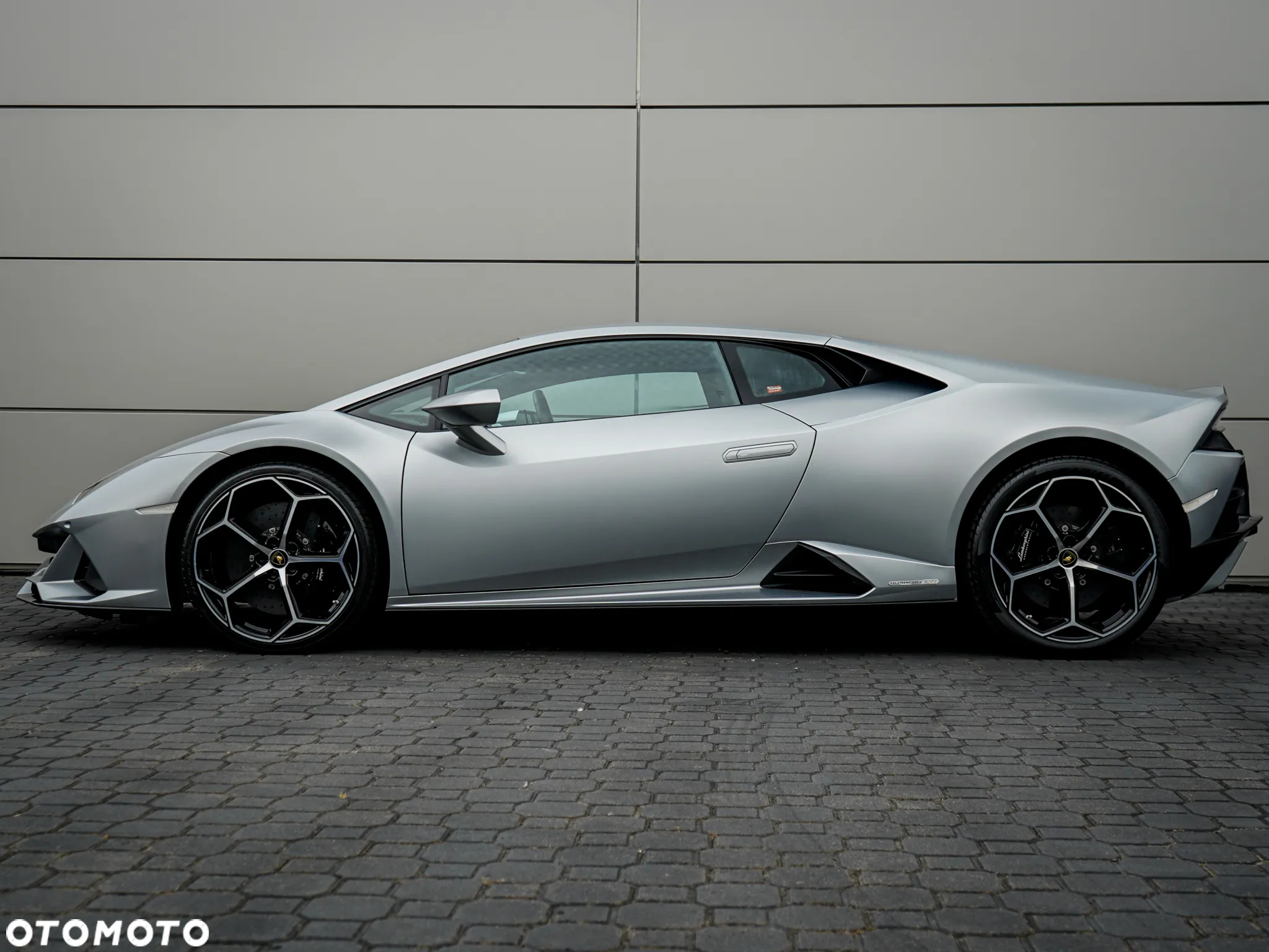 Lamborghini Huracan EVO - 4