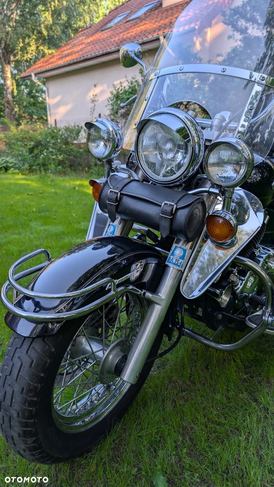 Yamaha XVS - 17