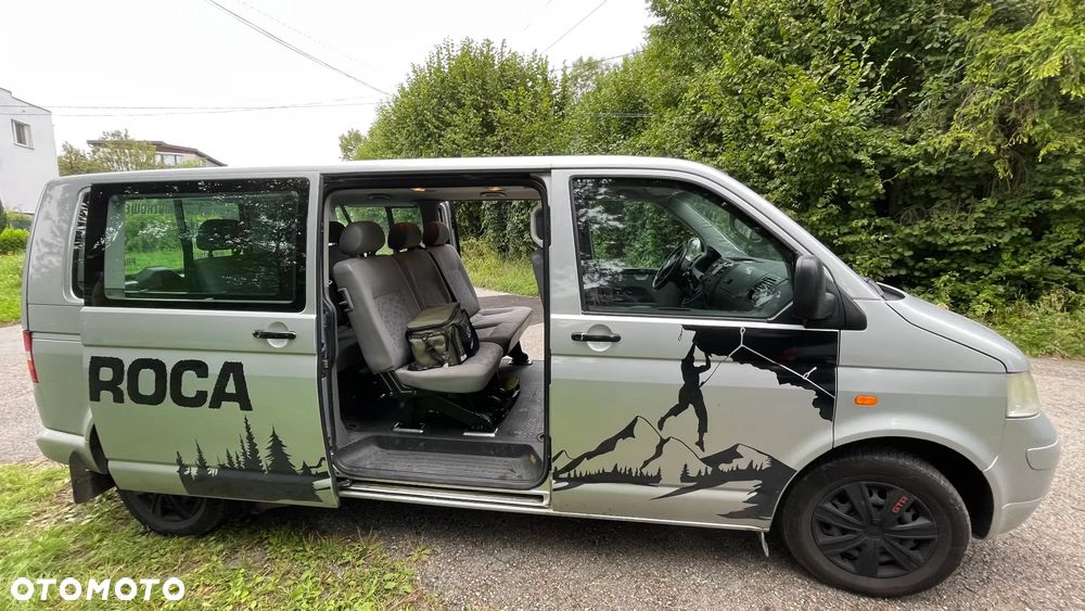 Volkswagen Caravelle - 5
