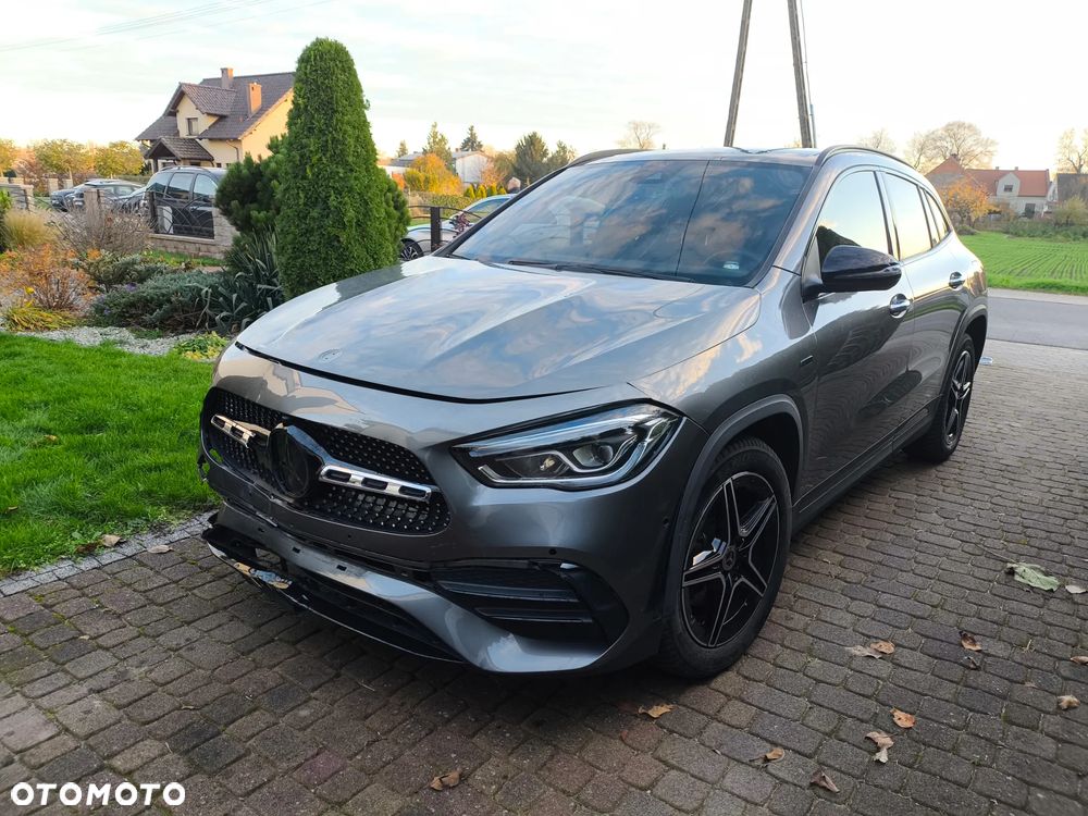 Mercedes-Benz GLA 250 e 8G-DCT Edition AMG Line - 26