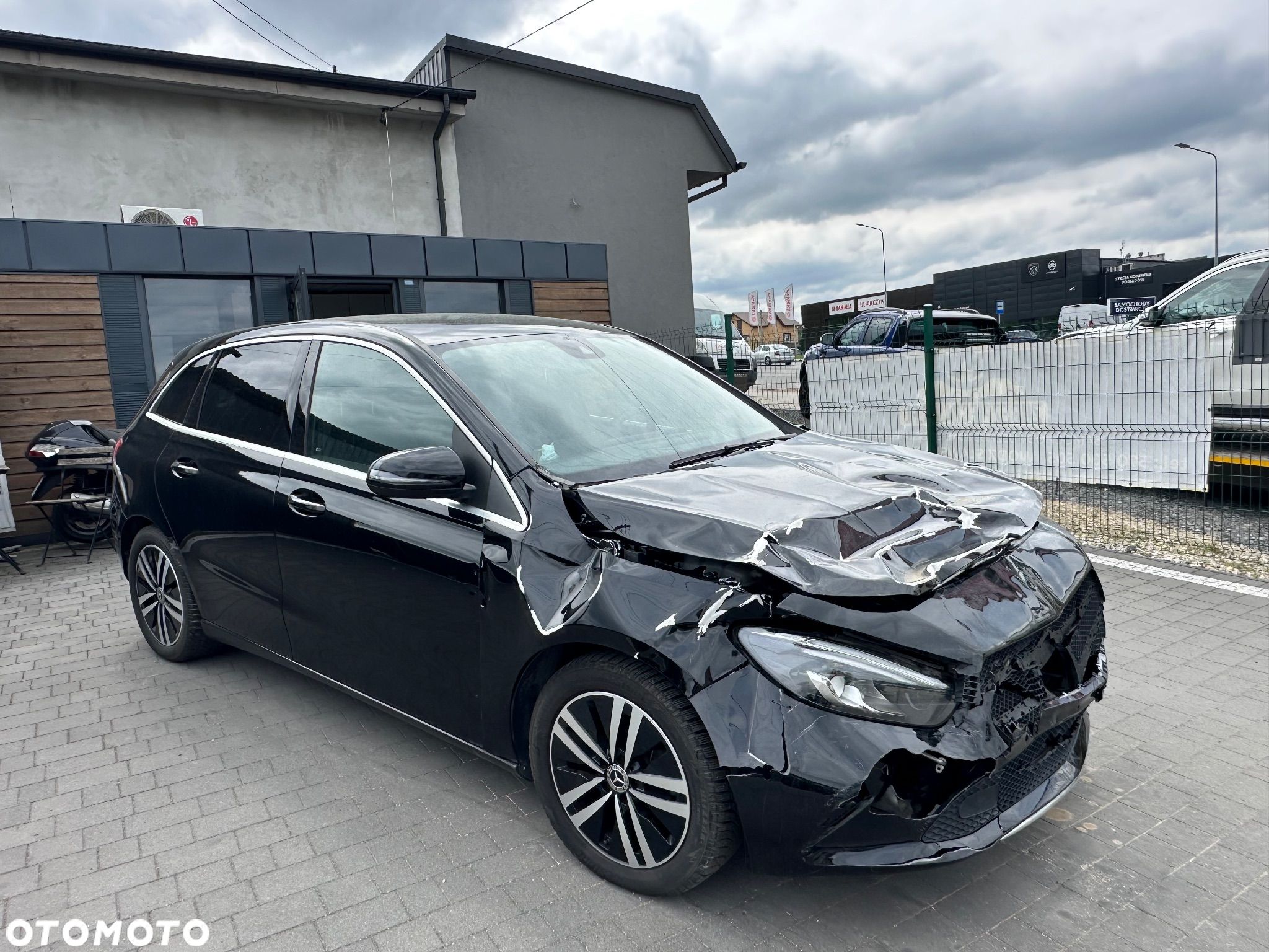 Mercedes-Benz Klasa B 180 7G-DCT - 1