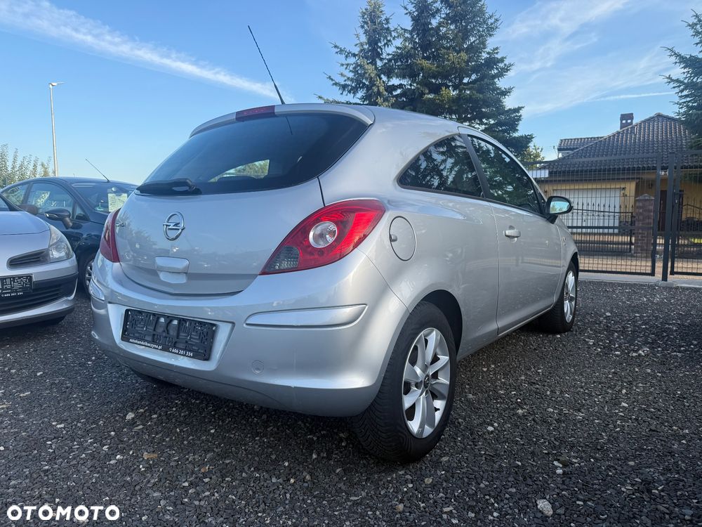 Opel Corsa 1.2 16V Energy - 6