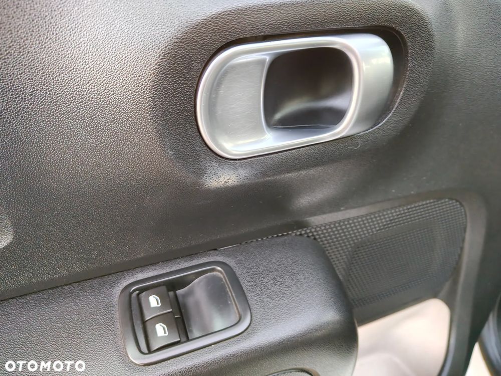 Citroën C3 1.2 PureTech Live - 22