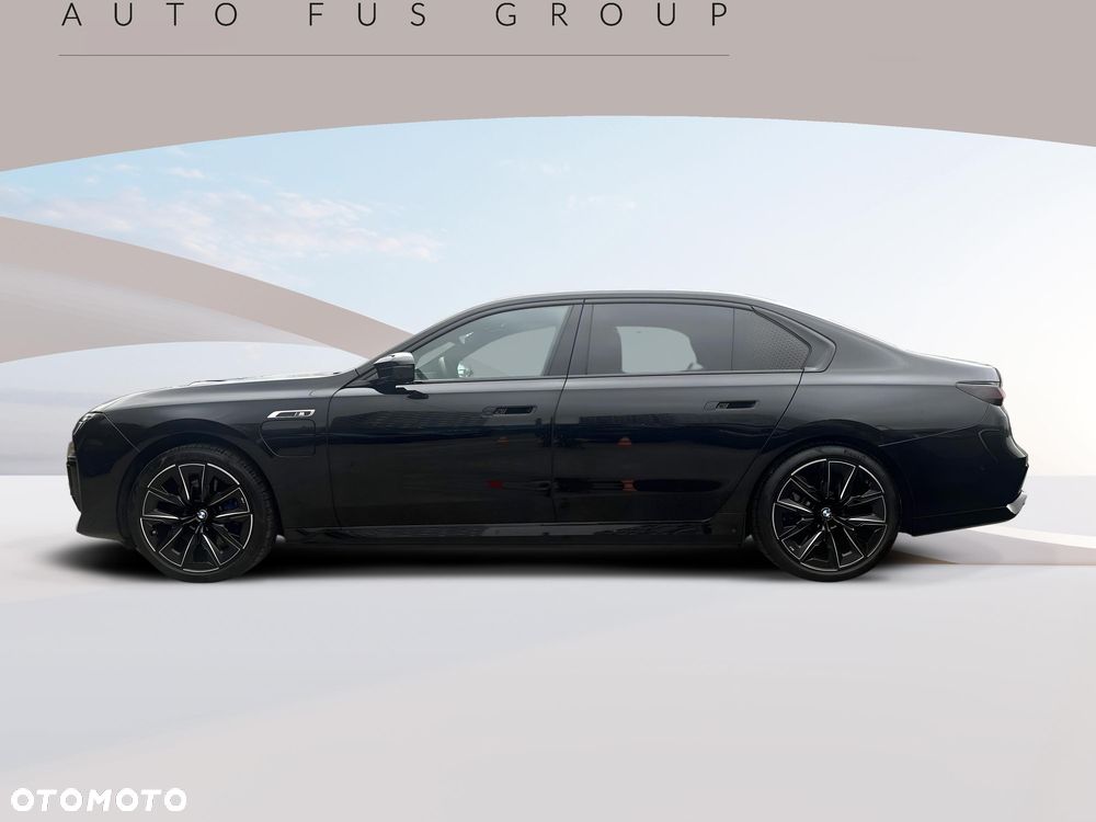 BMW Seria 7 M760e PHEV xDrive sport - 4