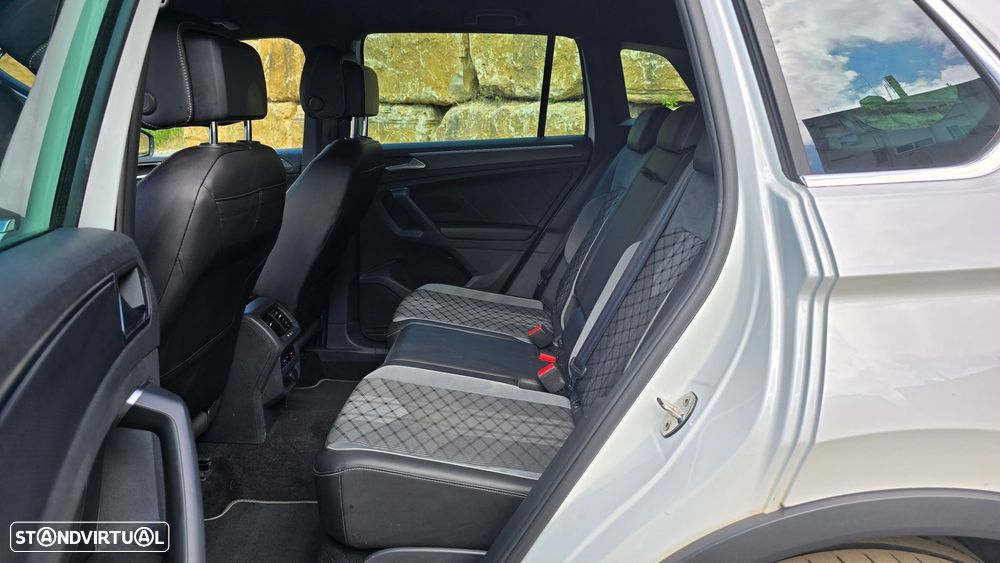VW Tiguan 1.4 TSI eHybrid R-Line DSG - 51