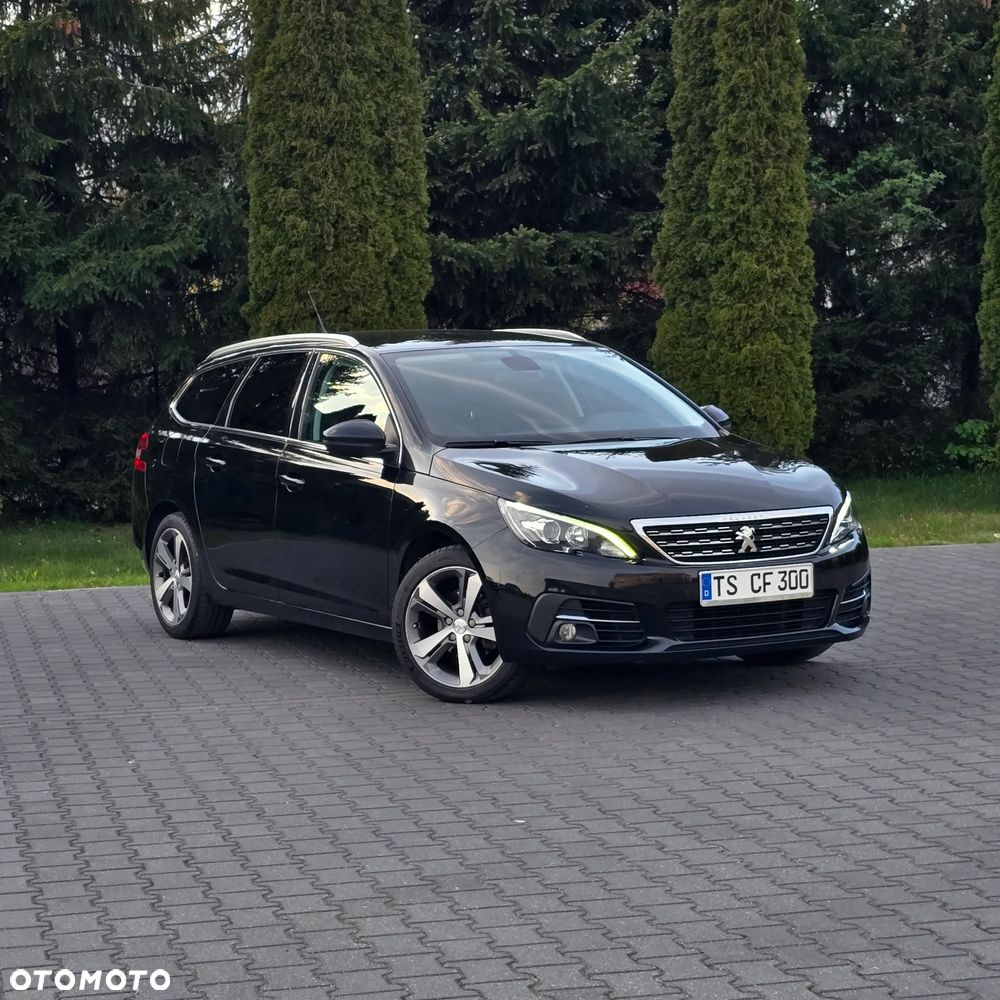 Peugeot 308 SW 1.2 PureTech GPF Active S&S EAT8 - 8