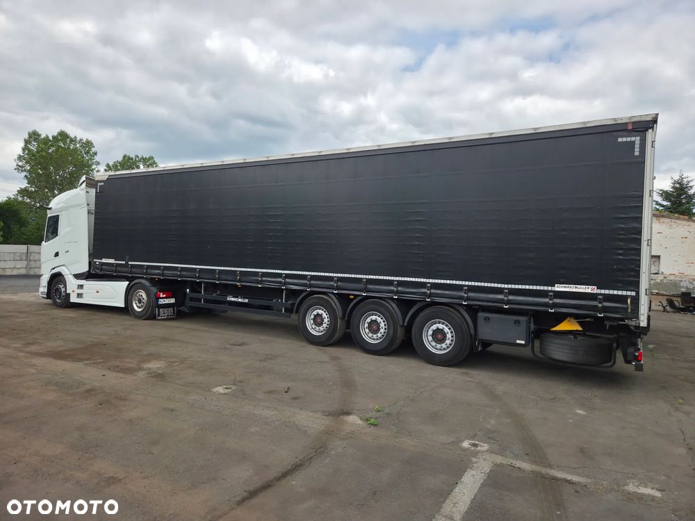 DAF XG - 3