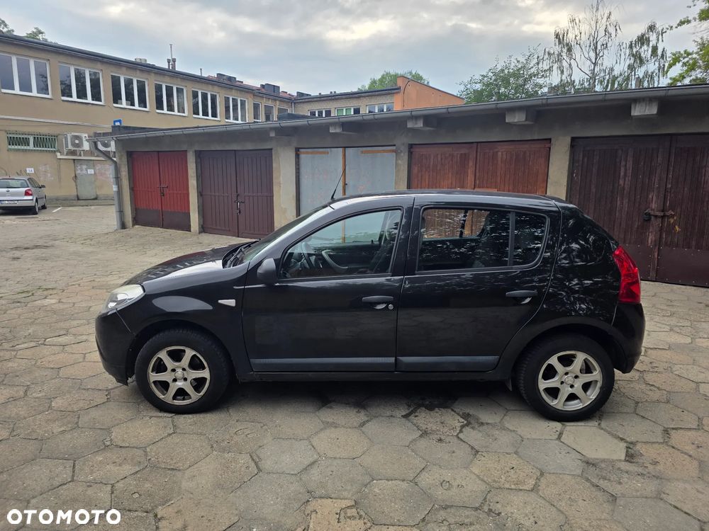 Dacia Sandero - 2