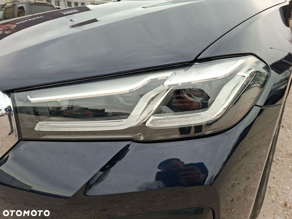 BMW Seria 5 520i mHEV M Sport sport - 21