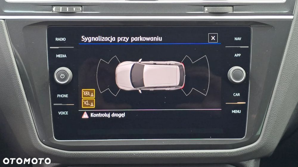 Volkswagen Tiguan 2.0 TSI 4Motion DSG OPF Highline - 38