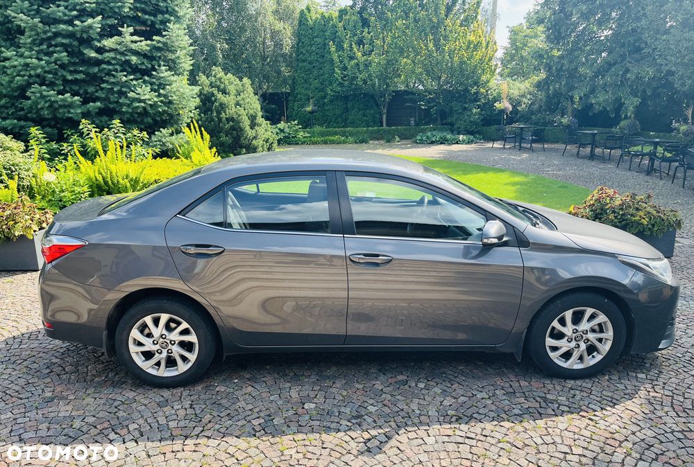 Toyota Corolla 1.6 Comfort MS - 13