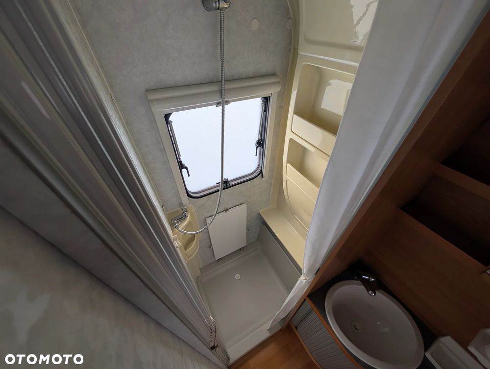 Adria - 12