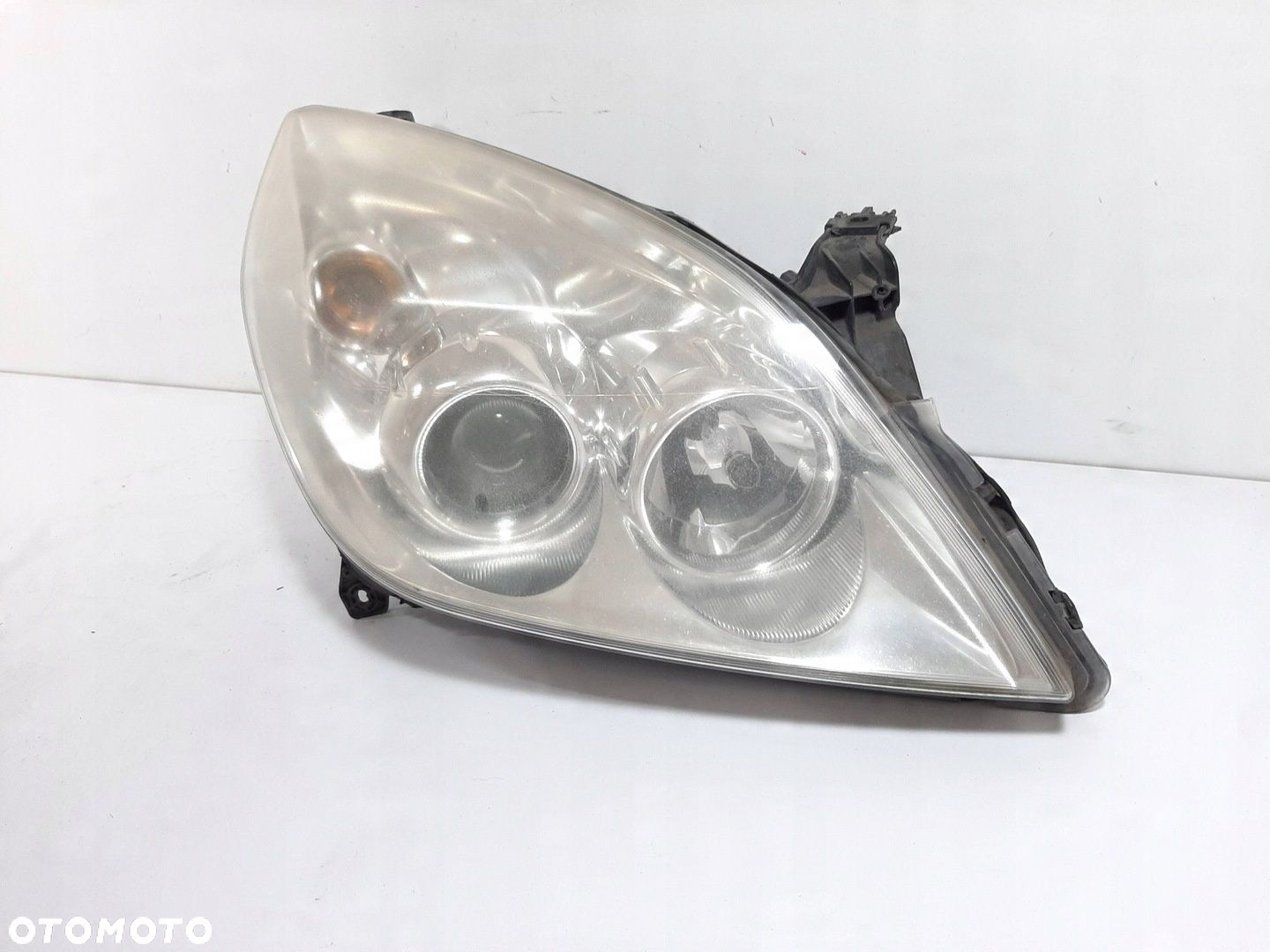 OPEL VECTRA C GTS 03R LAMPA PRAWY PRZOD VALEO 89312285 93179915 - 2