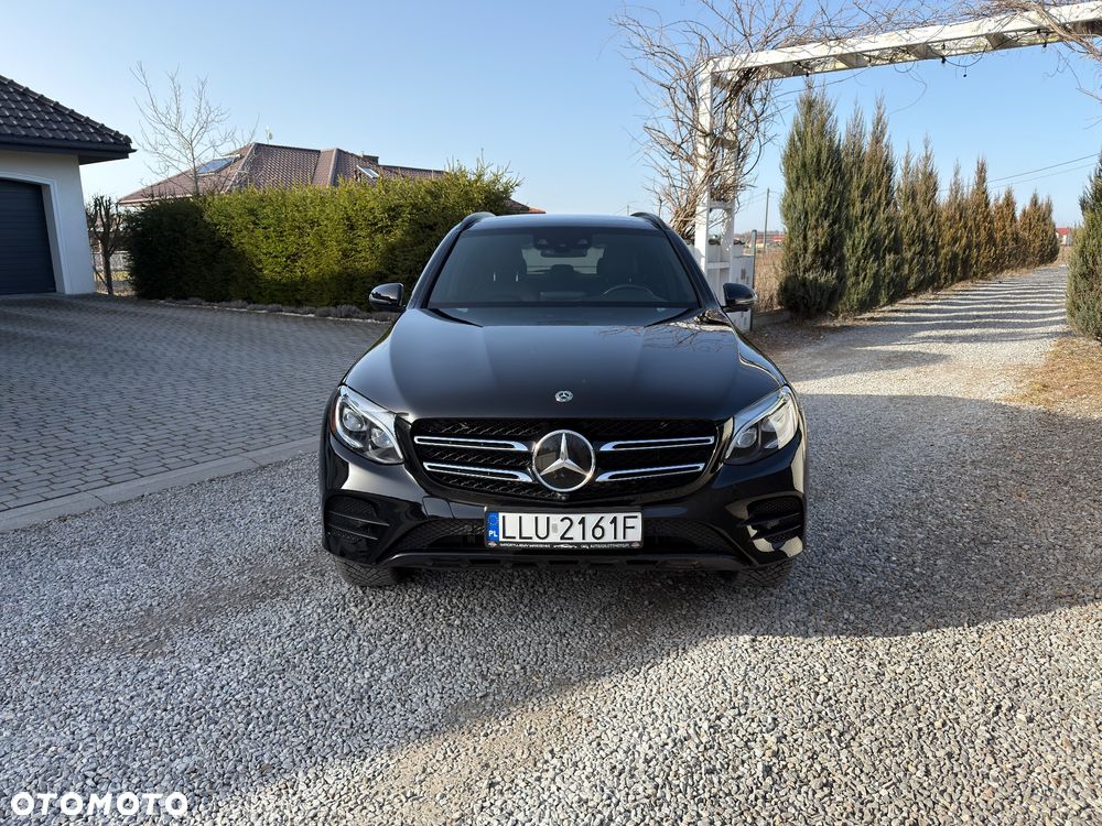 Mercedes-Benz GLC 300 4Matic 9G-TRONIC Exclusive - 2