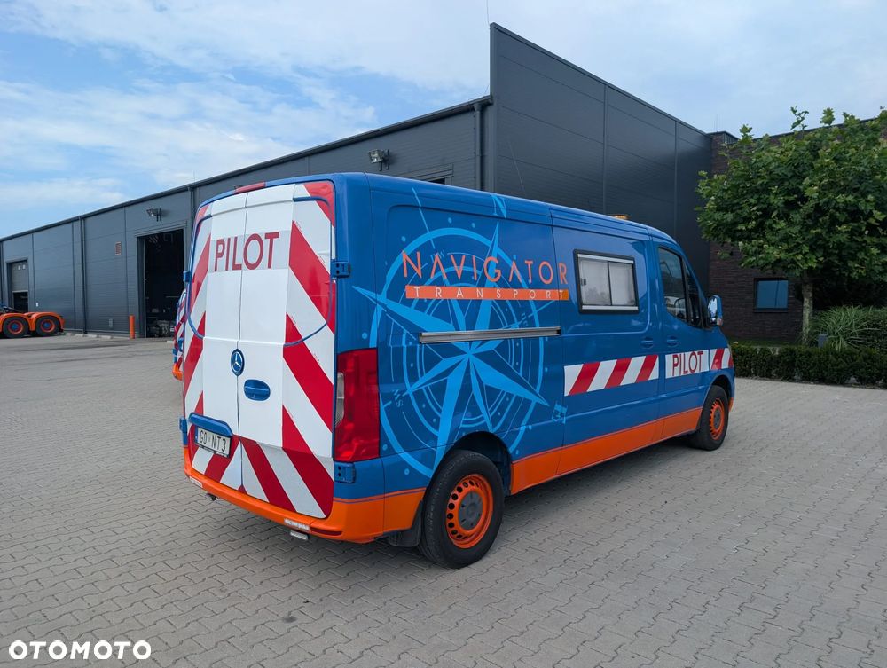 Mercedes-Benz Sprinter - 3