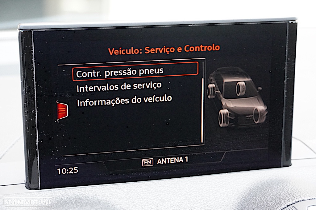 Audi Q2 30 TDI - 32