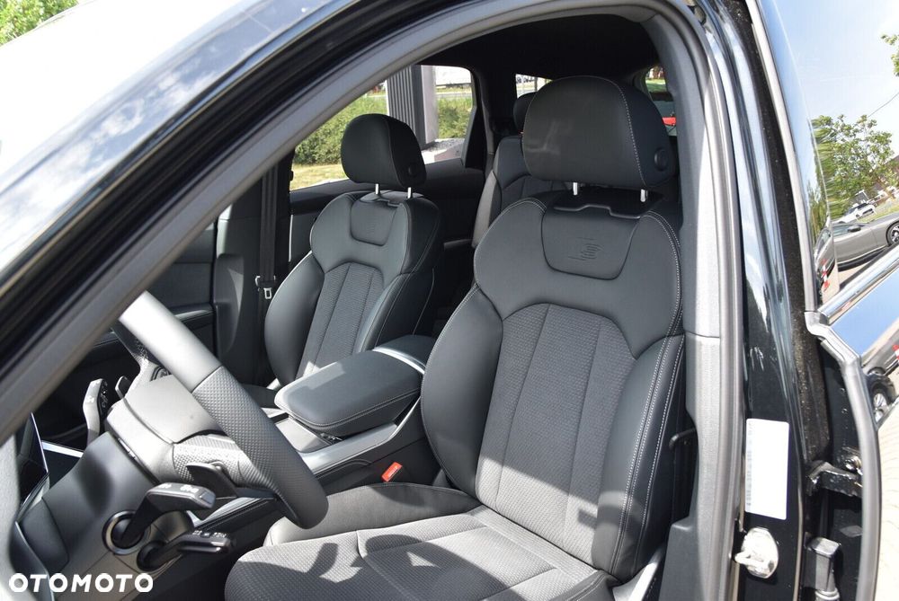 Audi Q7 - 12