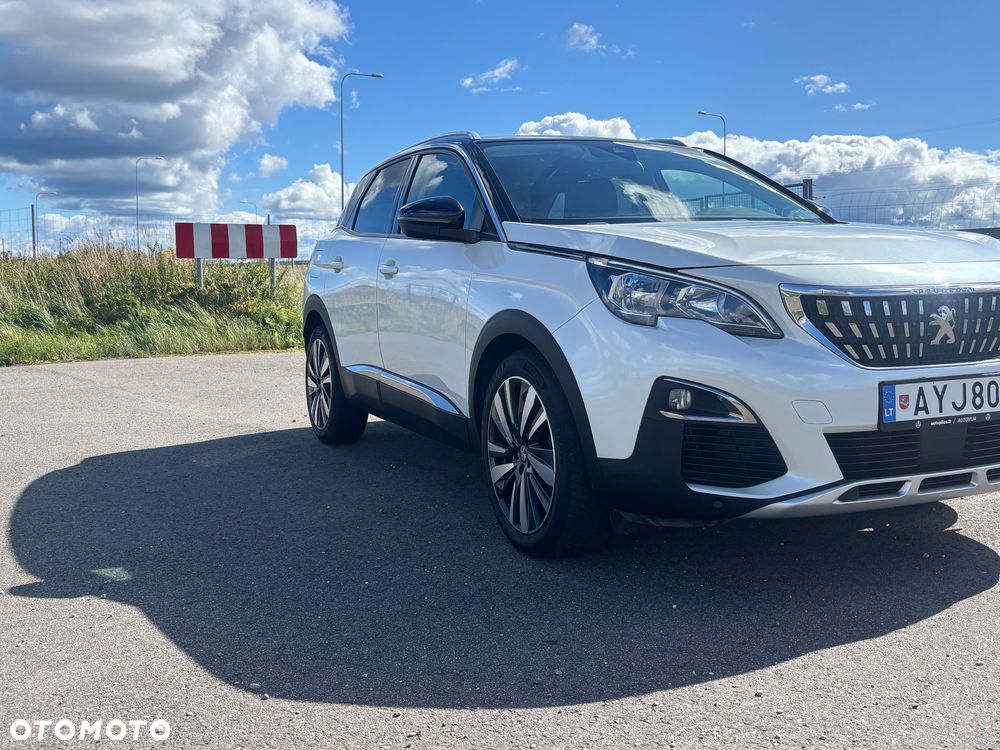 Peugeot 3008 1.2 PureTech Access S&S - 24