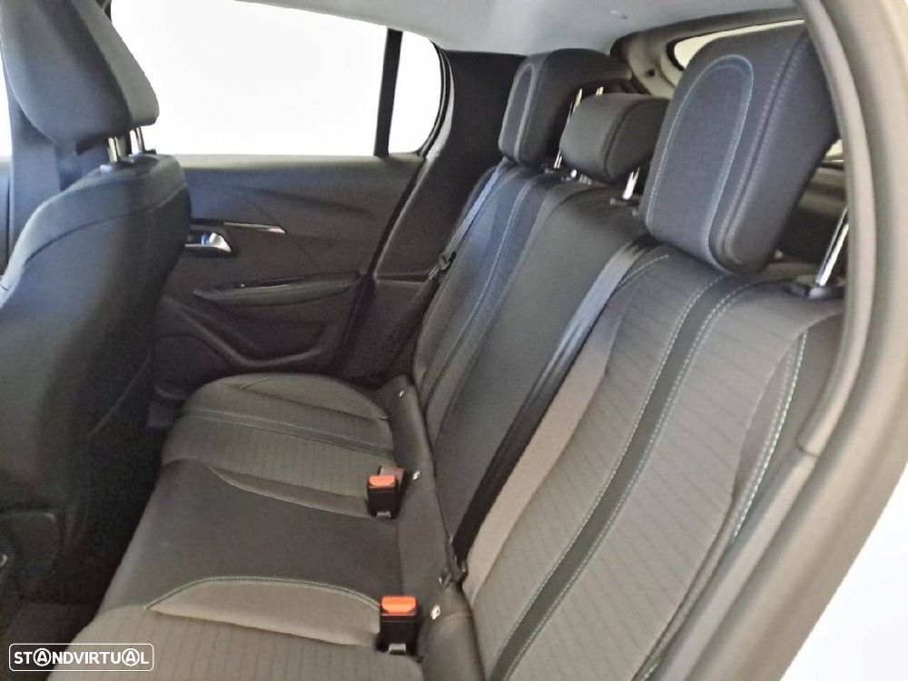 Peugeot 208 1.2 PureTech Allure Pack EAT8 - 10