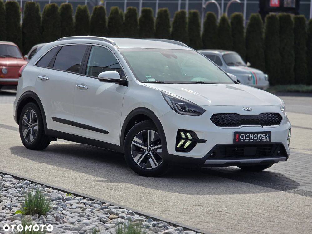 Kia Niro 1.6 GDI Hybrid L Business Line - 26