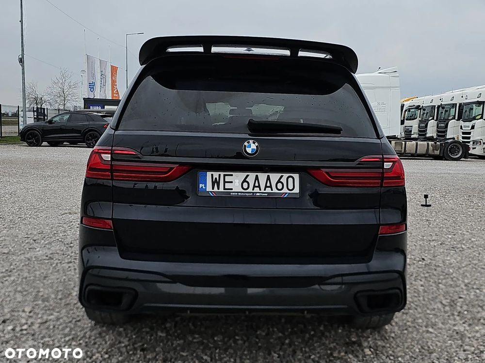 BMW X7 - 6