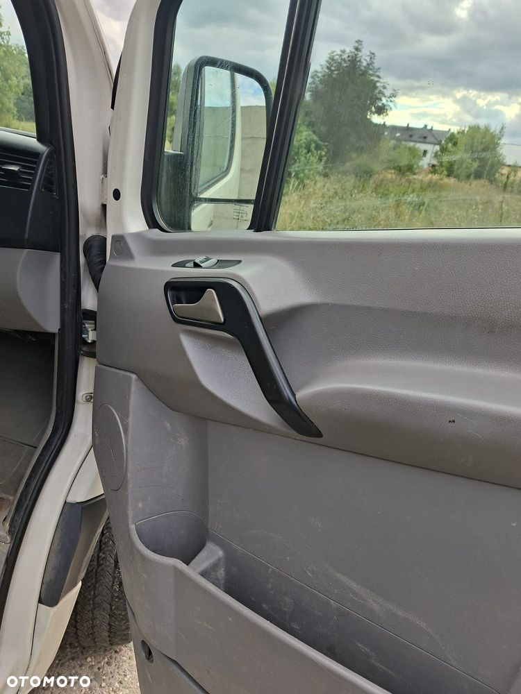 Volkswagen Crafter - 11