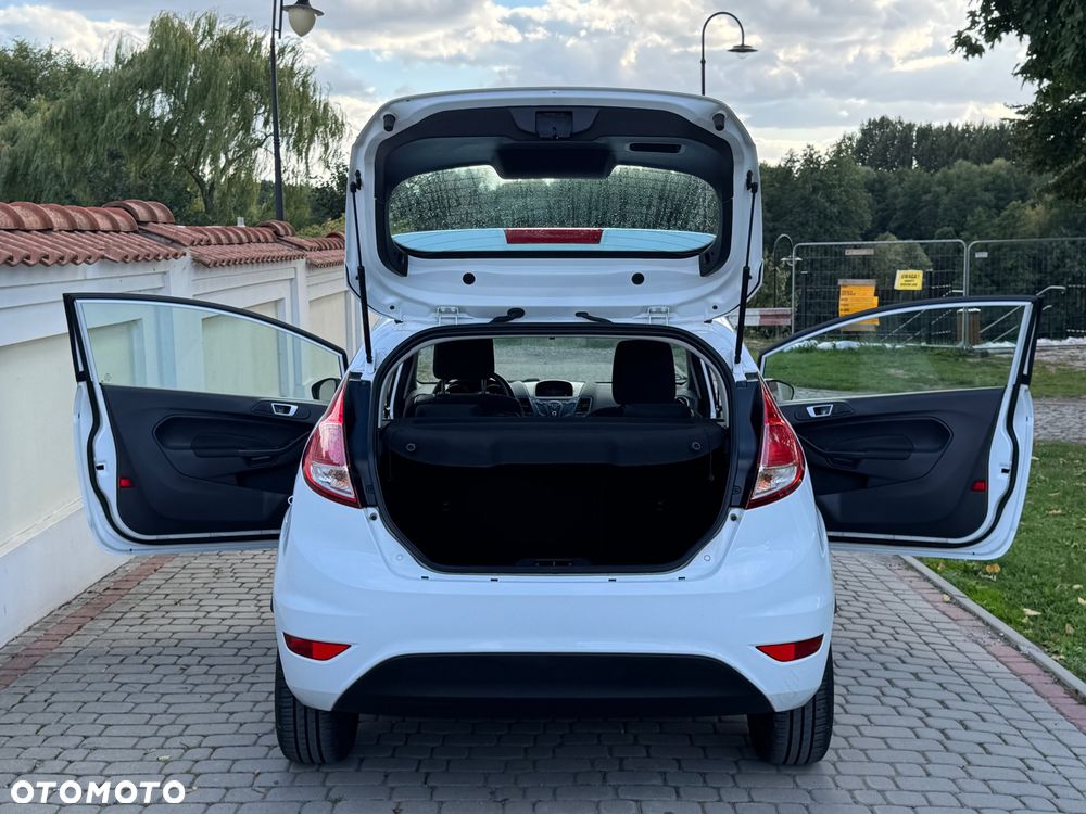 Ford Fiesta - 30