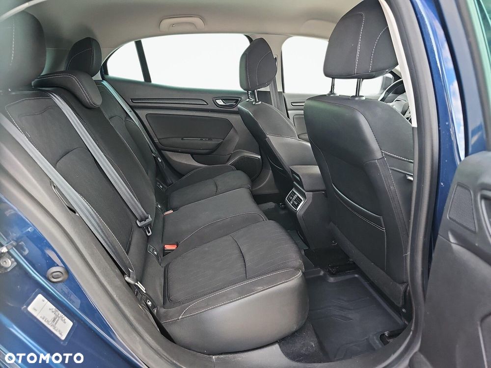 Renault Megane 1.6 SCe Limited - 12