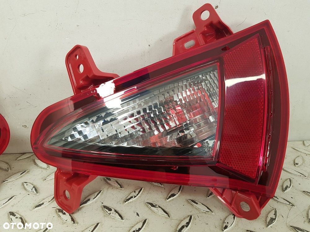 ORYGINALNY KOMPLET LAMPA PRZECIWMGIELNA TYLNA LEWA + PRAWA KIA SPORTAGE V 5 NQ5e 21-25 92405-R2000 - 4