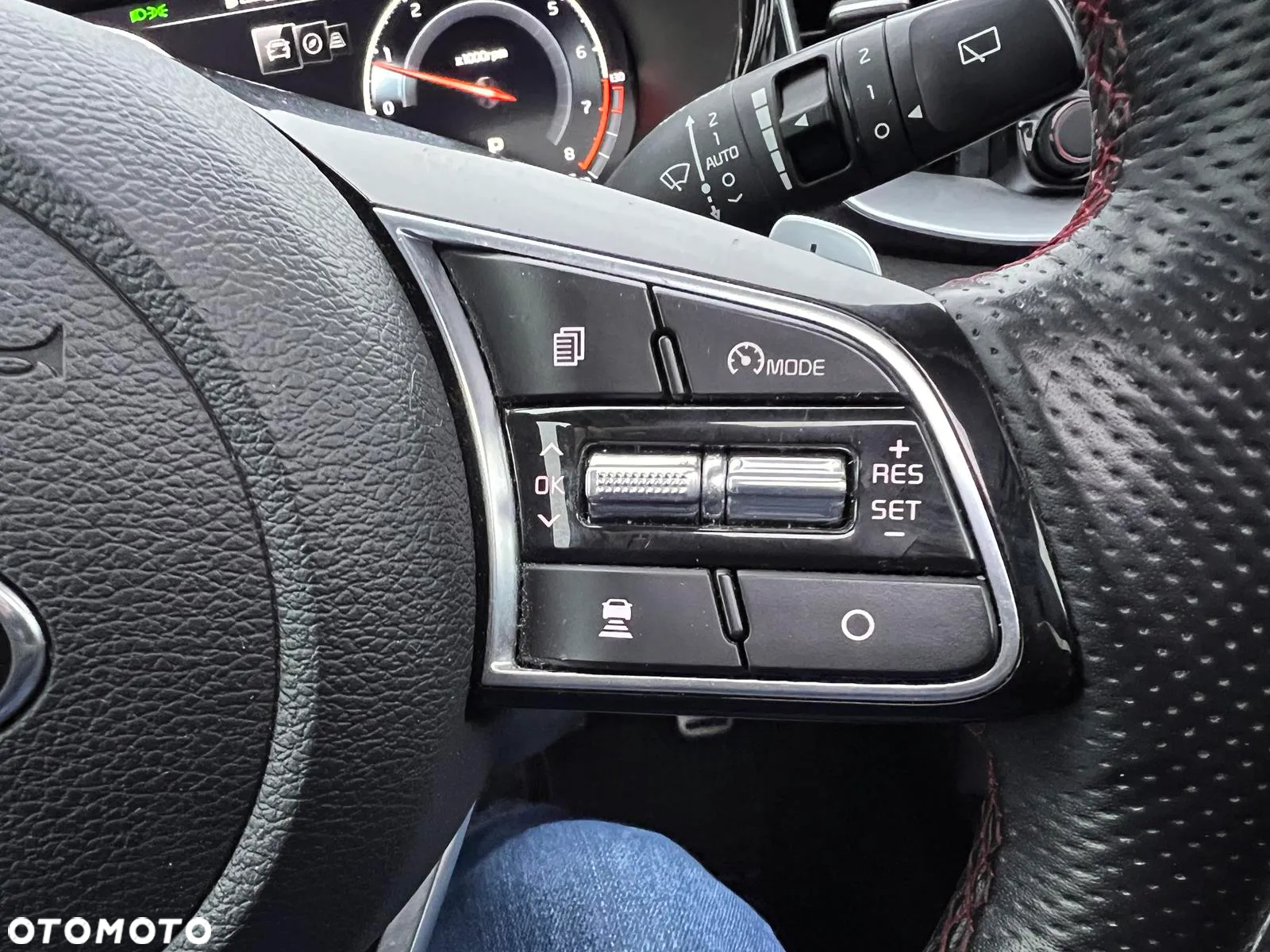 Kia ProCeed 1.6 T-GDI GT DCT - 16