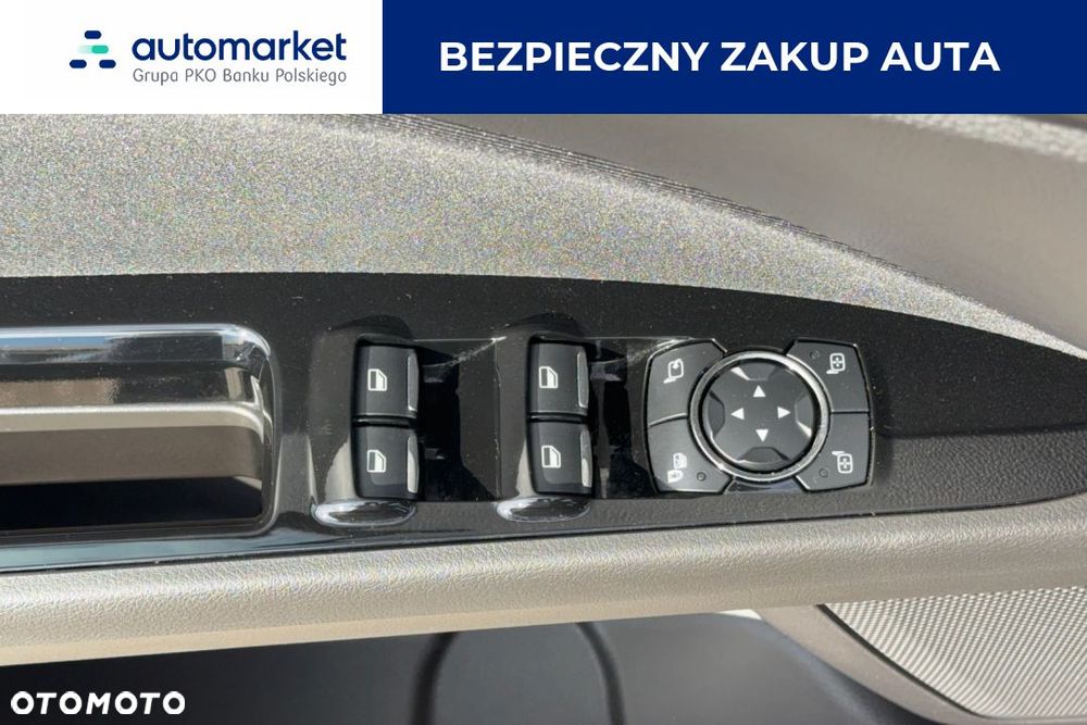 Ford Mondeo - 12