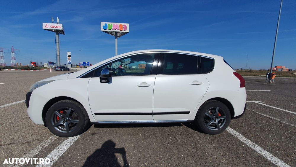 Peugeot 3008 2.0 HDI FAP Premium - 5