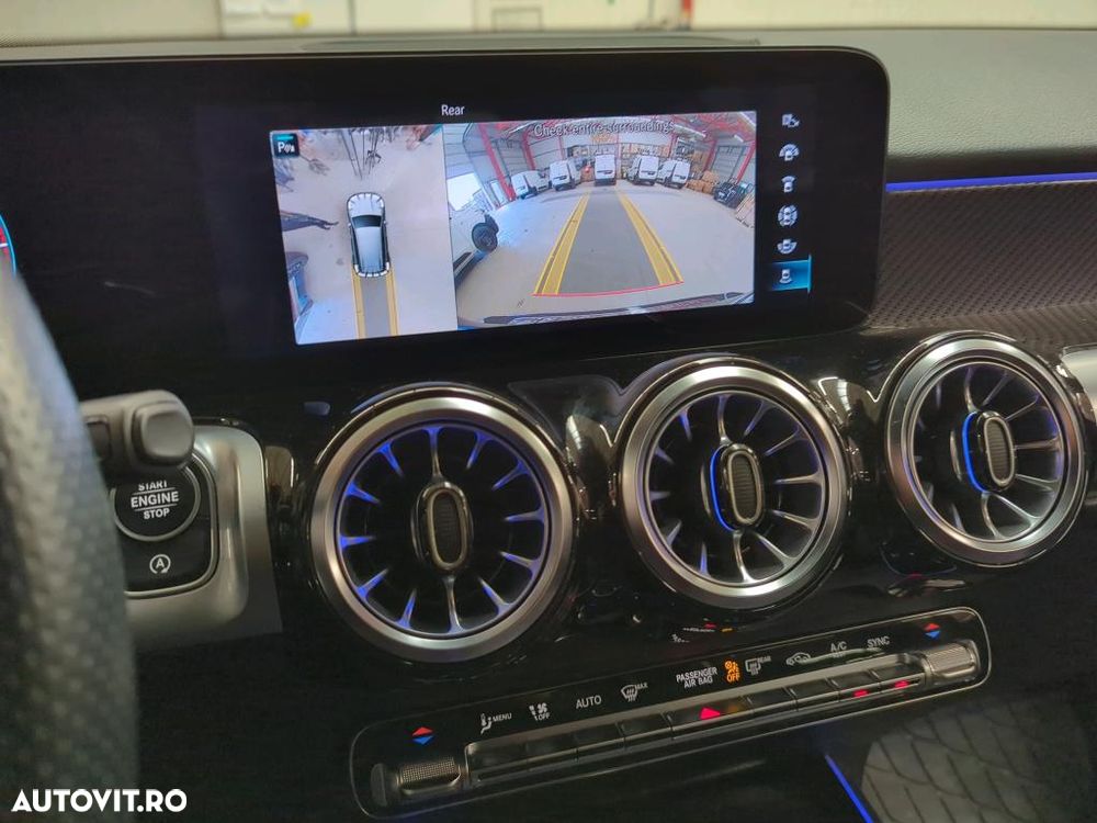 Mercedes-Benz GLB - 6