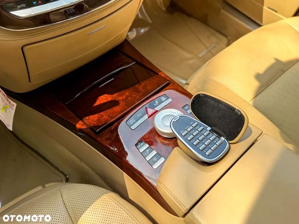 Mercedes-Benz Klasa S 500 BlueEFFICIENCY 7G-TRONIC - 20