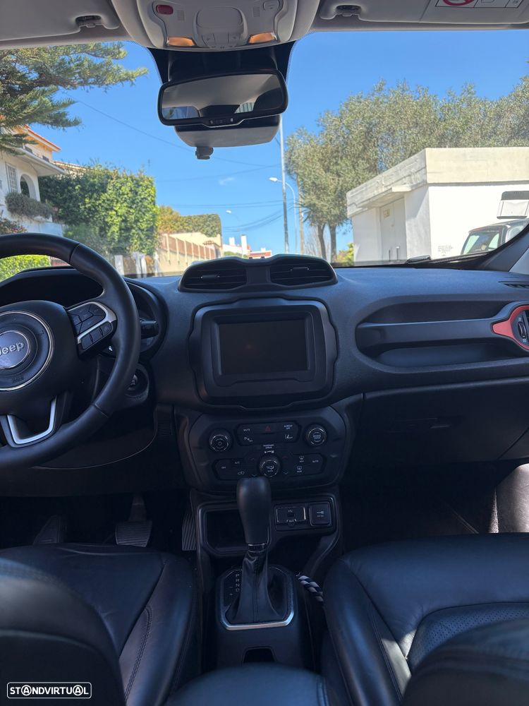 Jeep Renegade 1.3 T Orange Edition DCT - 13