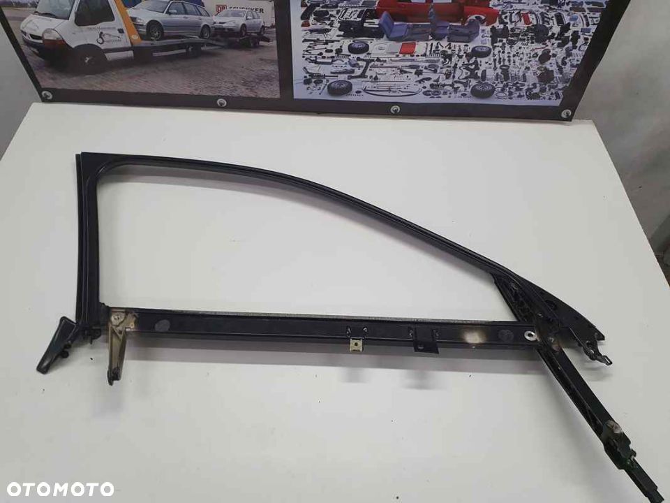 Ramka Szyby Drzwi Prowadnica Uszczelka AUDI A4 B6 Sedan Kombi Avant - 11