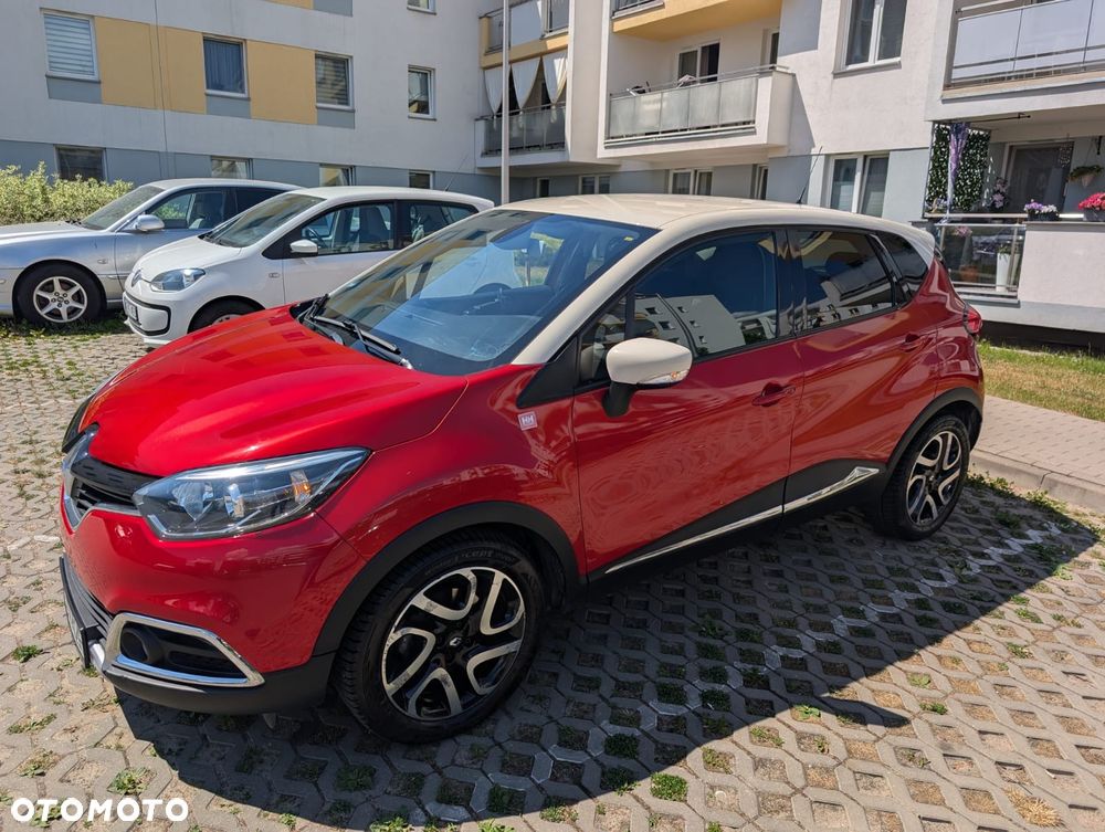 Renault Captur 1.2 TCe Helly Hansen EDC - 4
