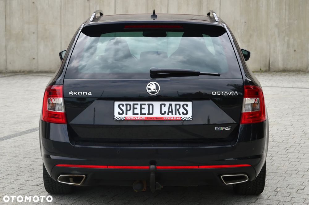 Skoda Octavia 2.0 TDI DSG RS - 5