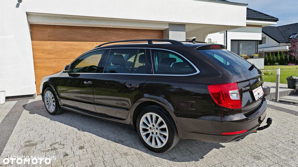Skoda Superb 2.0 TDI Elegance DSG - 20