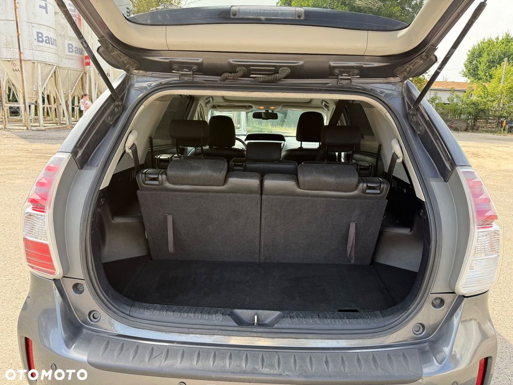 Toyota Prius+ 1.8 HSD Premium - 6