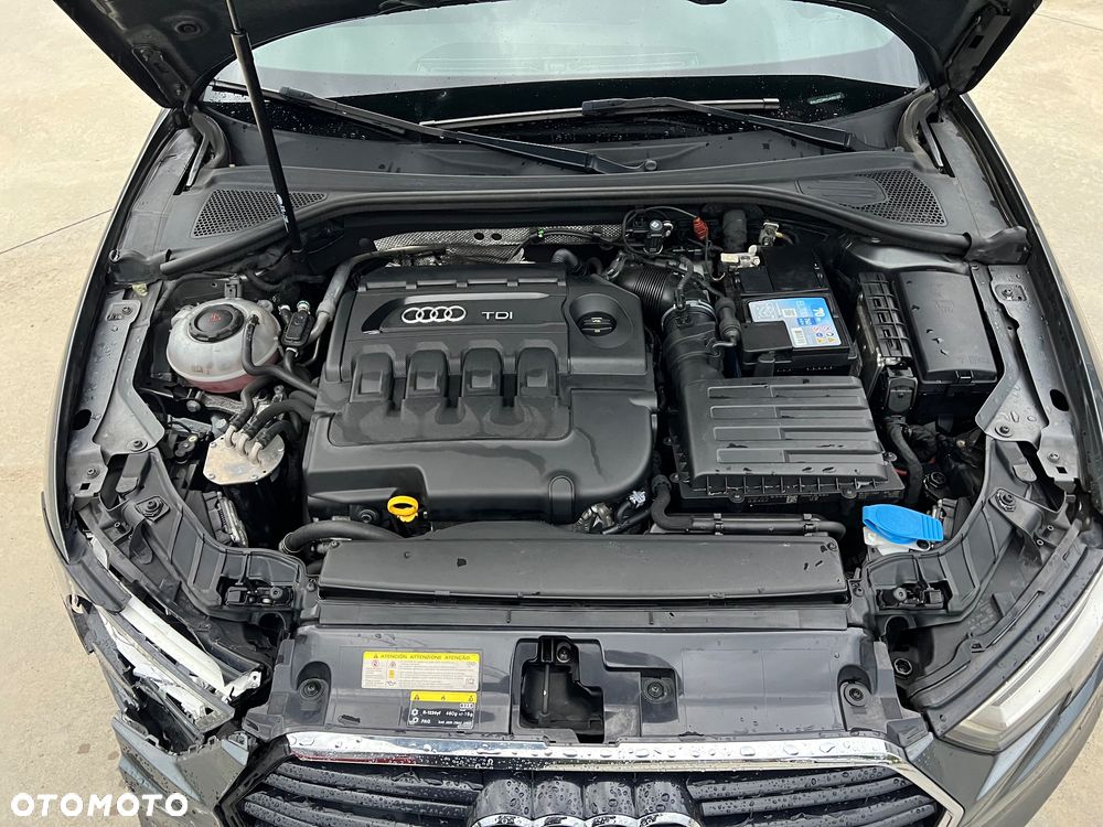 Audi A3 Sportback 2.0 TDI (clean diesel) quattro S tronic S line Sportpaket - 30